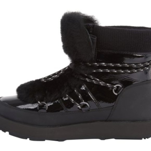 Ugg waterproof, sherling lined, winter boot - Picture 3 of 4